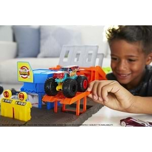 HFB12 HOT WHEELS MONSTER TRUCK PATLAMA İSTASYONU OYUN SETİ