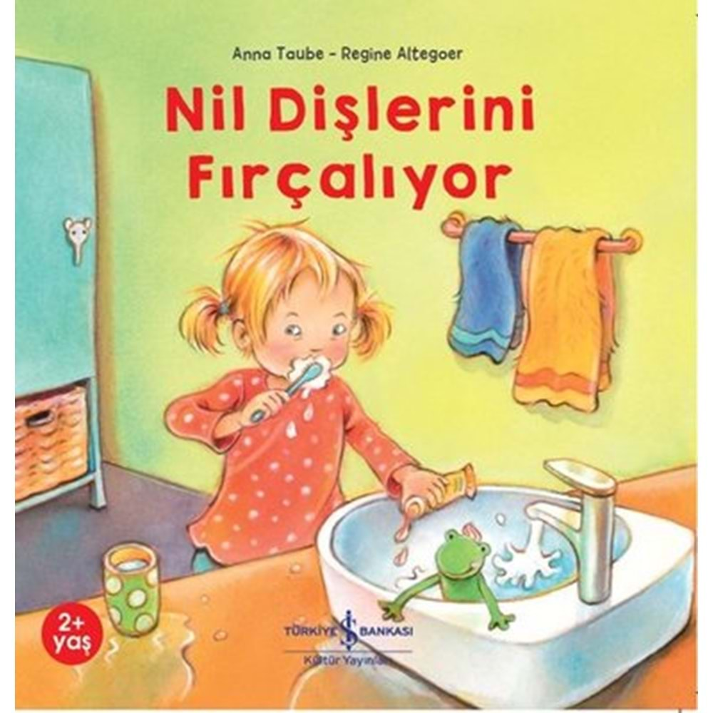 NİL DİŞLERİNİ FIRÇALIYOR